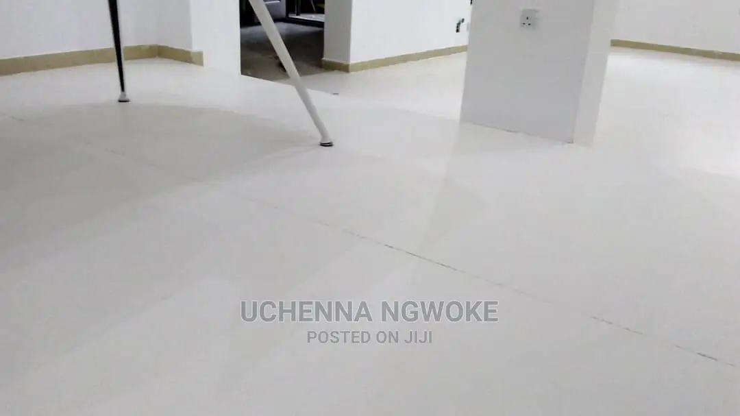 Quality White Vernyl Armstrong Carpet