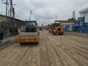 Hot Road Construction Concrete Paver