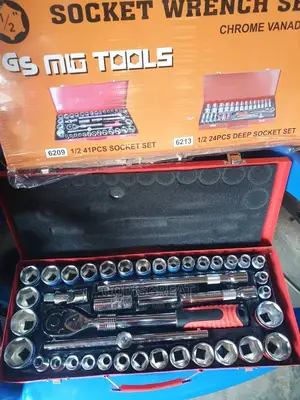 41 Pcs 1⁄2 Sockets Set