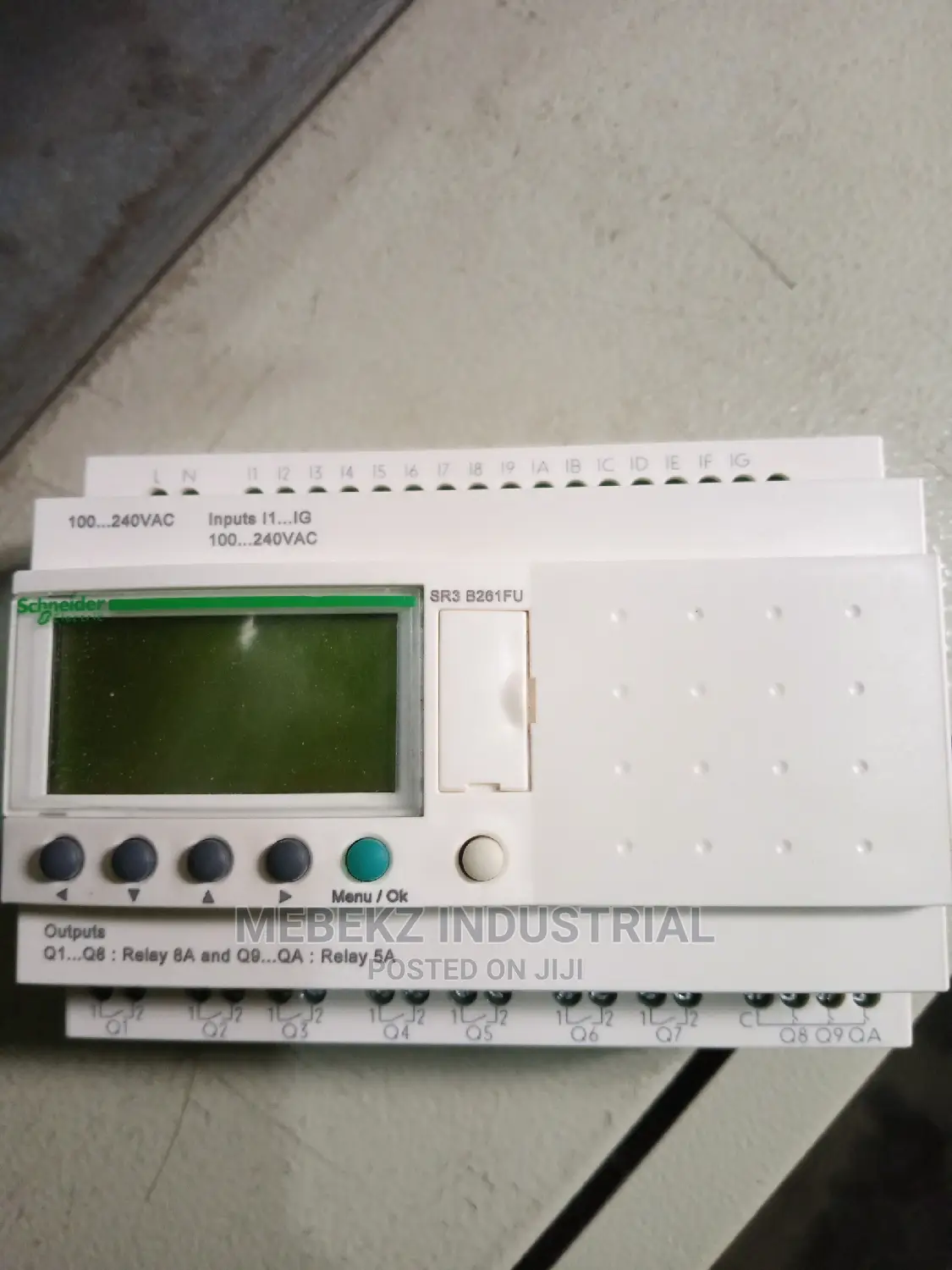 Schneider Programming Logic Controller SR3-B261FU