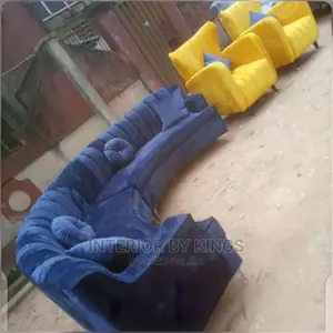 U-Shaped Sofa With Two Arm Chairs Can Come in Colors