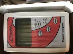 Oxygen Analyzer