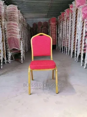 Banquate Chair