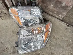 Nissan Pathfinder Headlamps 2005 Model