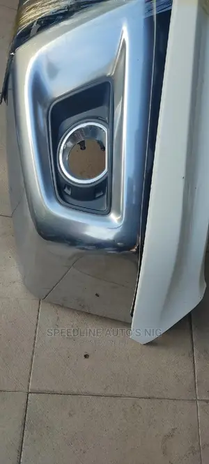 Complete Front Bumper Hilux 2018/2020 Model