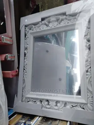 White Square Royal Mirror