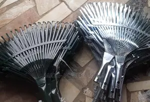 Wood Handle Garden Lawn Rake