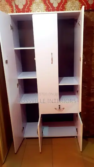 Compact Wardrobe – Ideal for Small Big Rooms