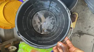5liter Black Plastic Bucket
