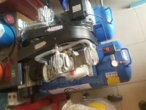 Mobile Air Compressors - 150 Liters, 2-3 HP