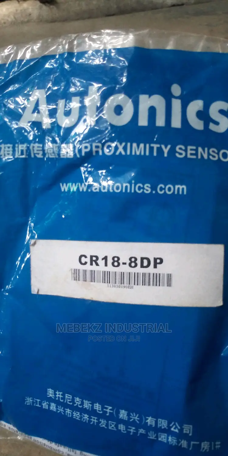 Autonics Capacitive Sensor CR18-8DP