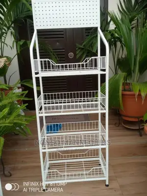 4 Steps Pure White Display Baskets
