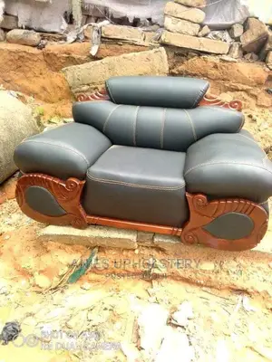 2021 Good Leather Chair at Affordable Price