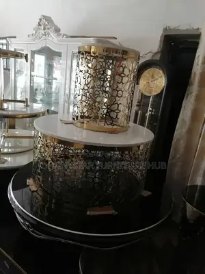 Jackson Marble Center Tables With 2 Side Stools