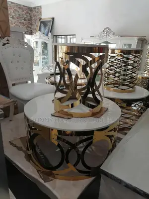 Marble Tables With 2 Side Stools