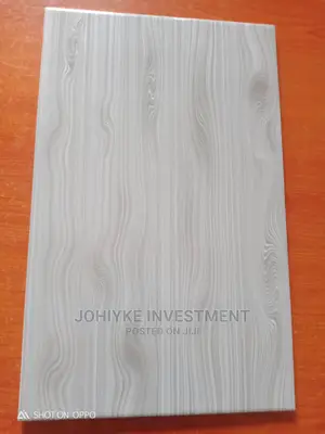 High Quality Wall Tials
