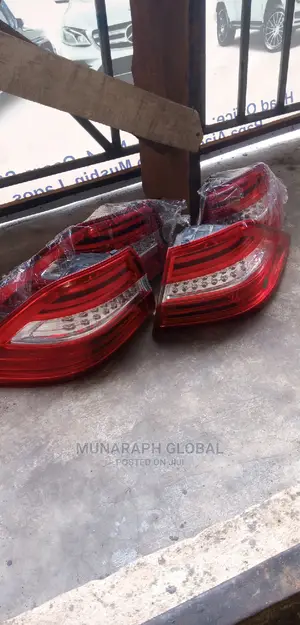 ML350 Mercedes Benz 2014 Rear Light