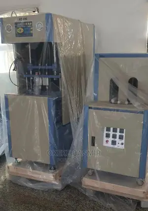 PET Bottle Blower
