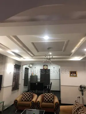 5bdrm Duplex in Obio-Akpor for Sale