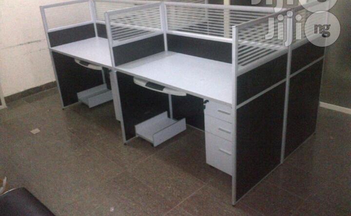 4 Seater Workstation