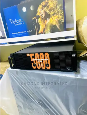 5000 JBL Powered Amplifier