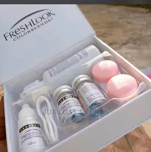 Fresh Look Contact Lens