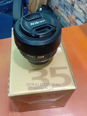 Nikon Lens 35mm (1.8g)