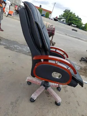 Belgium Big Executive Chair