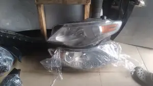 Complete Headlamp Volkswagen Passat Cc 2010