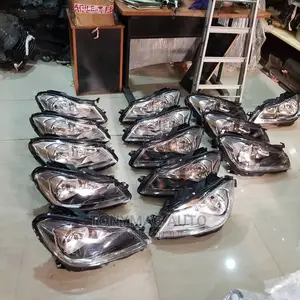 Mercedes C300 2013 W204 Headlights