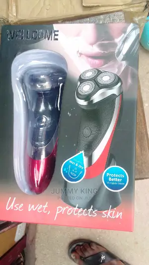 Men's Electric Rechargeable Shaver and Smoother