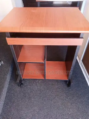 Computer Table Scratch Free