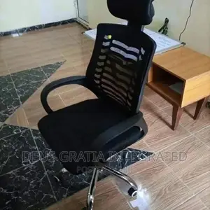 Headrest Mesh Office Chair Black
