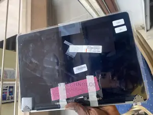 Macbook Pro 2017 15inch Grade A+ Screen