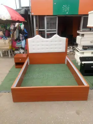 4.5ft X 6ft Bedframe