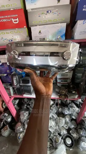 Lexus GX 460 6 CD Audio Set