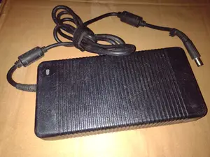 Hp 19v 11amp Adapter