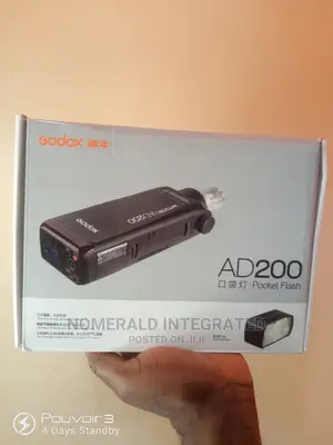 Godox Ad200