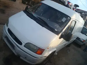 Ford Transit 2004 White
