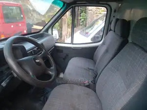 Ford Transit 2005 White