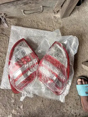 Tail Light Toyota Rav4 2010-2012