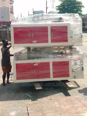 Side Sealing Cutting Machine