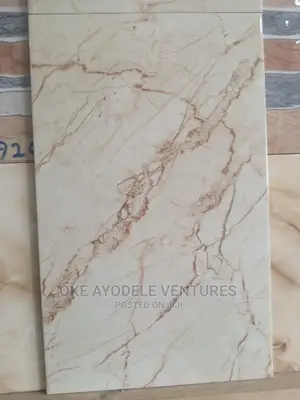 25/40 Wall Tiles