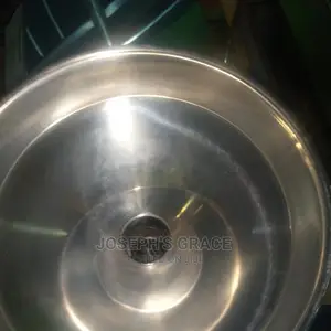 Industral Grain Grinding Machine.