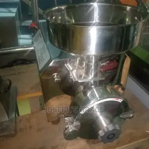 Industral Grain Grinding Machine.