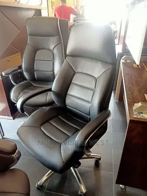 High Quality Office Swivel Chair