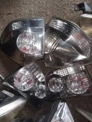 Lexus Rx330 Complete Back Lights