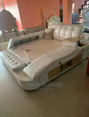 American Best Quality Massage Bed.