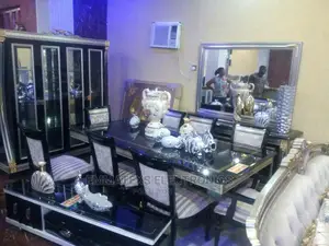 Italian Royal Dinning Table Set