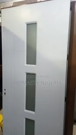 Kitchen to Dinning Door